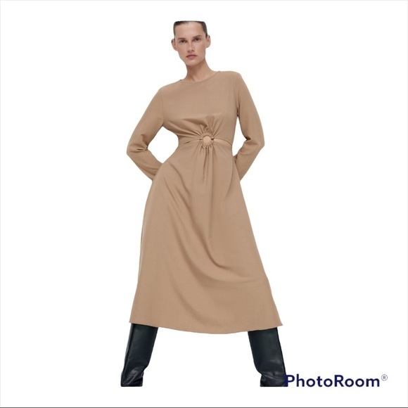 NWT ZARA Blogger Favorite Cutout Buckle Long Sleeve Midi Dress Sand Size Small - Picture 2 of 11